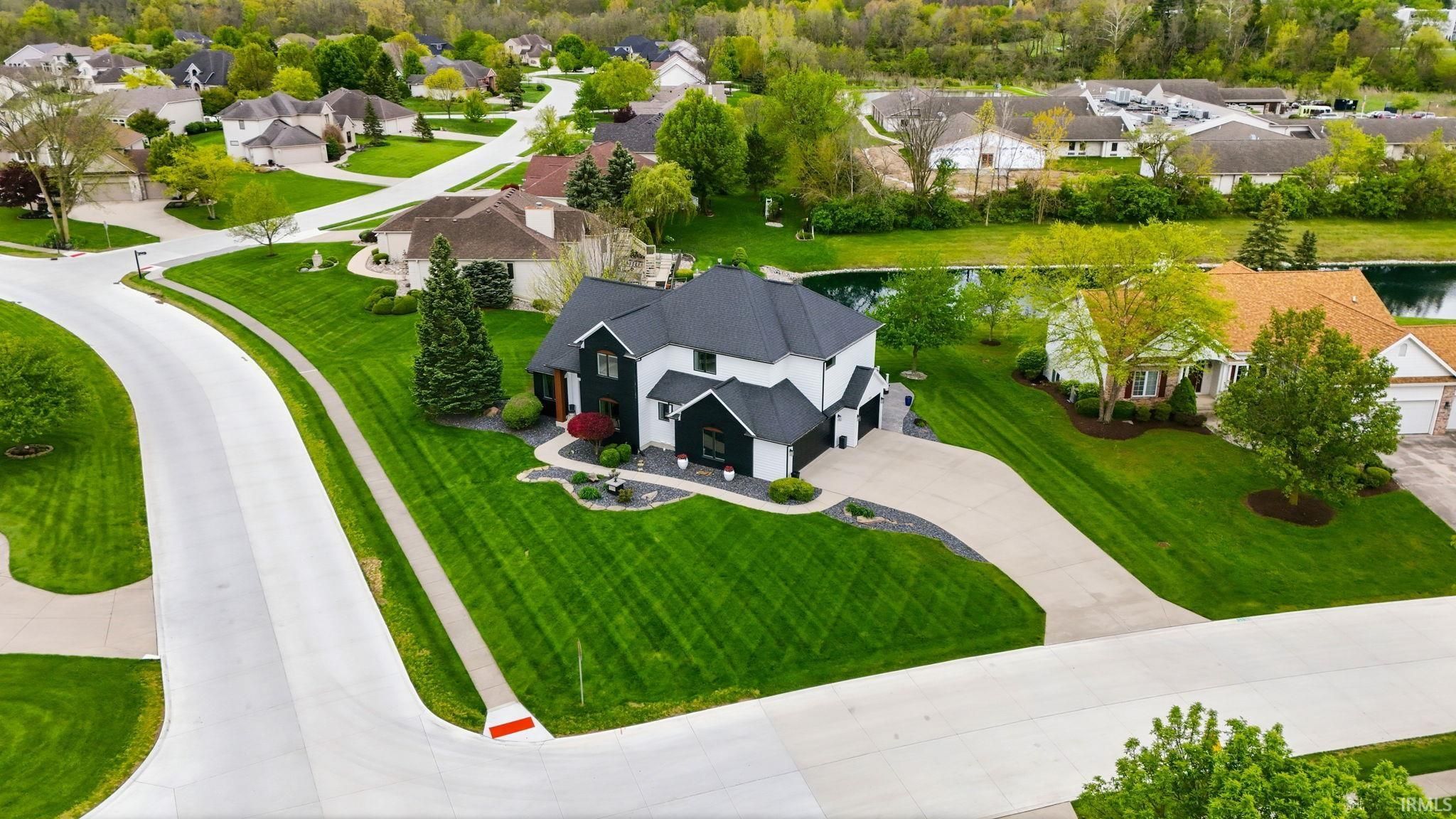 Image of 1010 Woodland Crossing