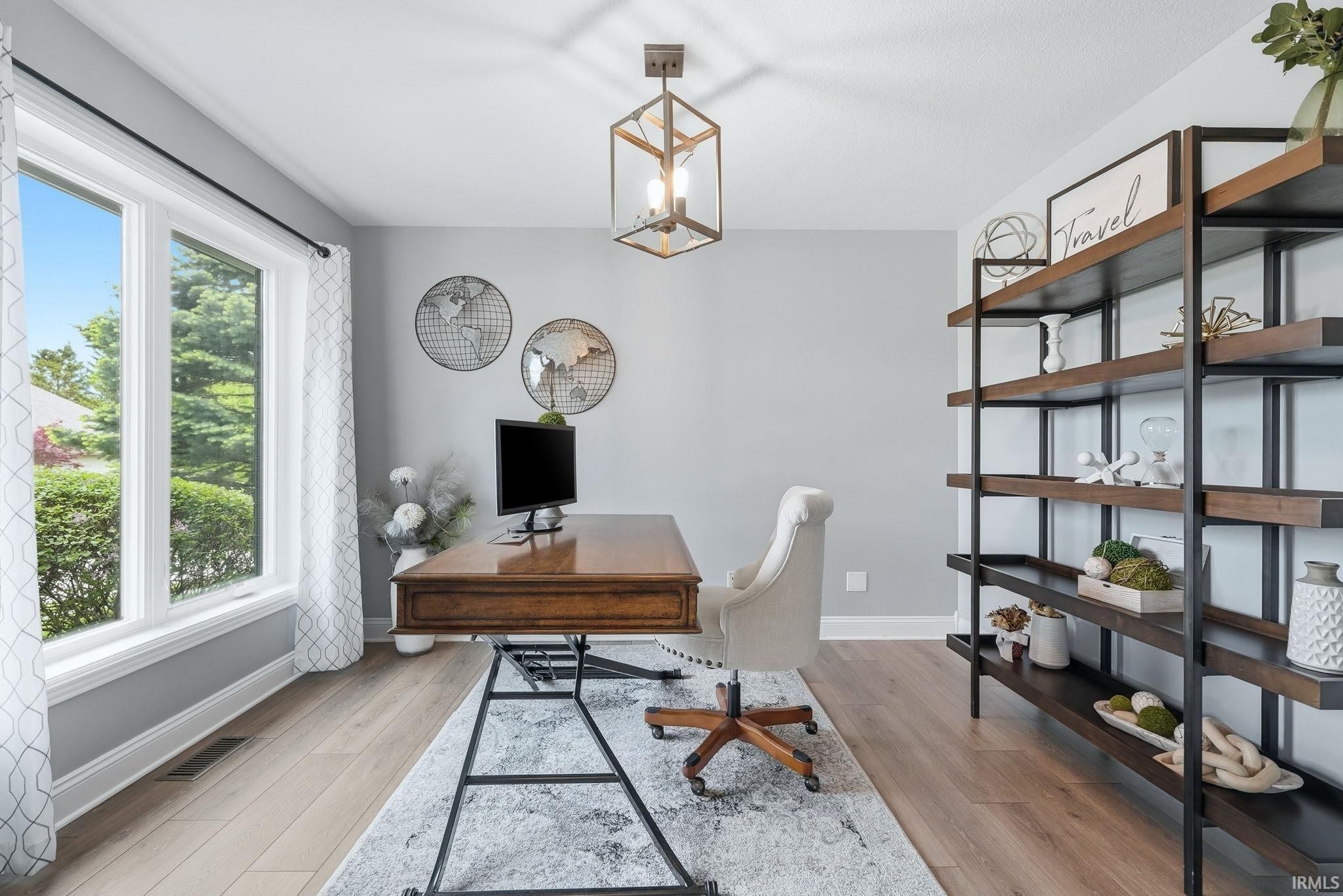 Image of 1010 Woodland Crossing