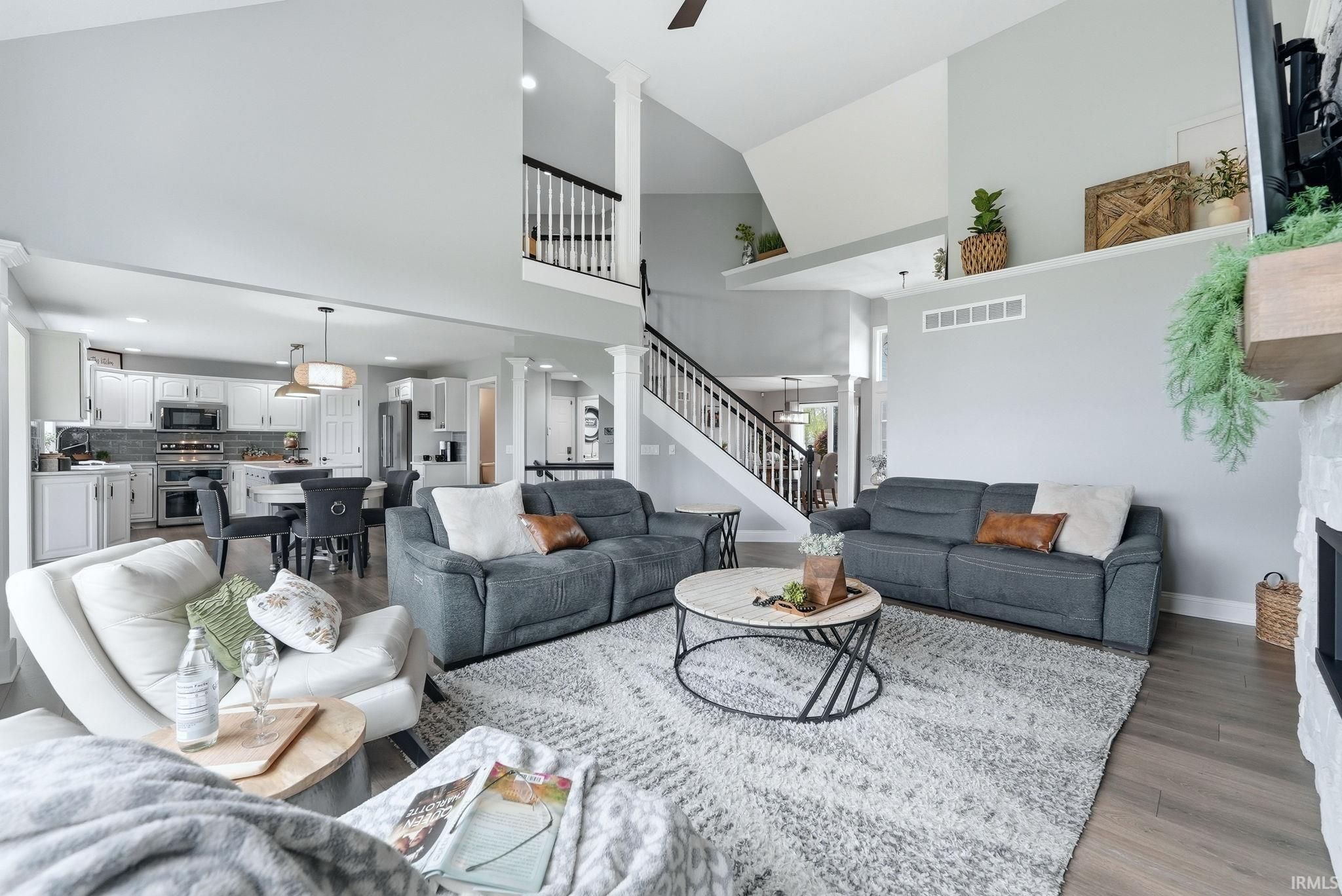 Image of 1010 Woodland Crossing
