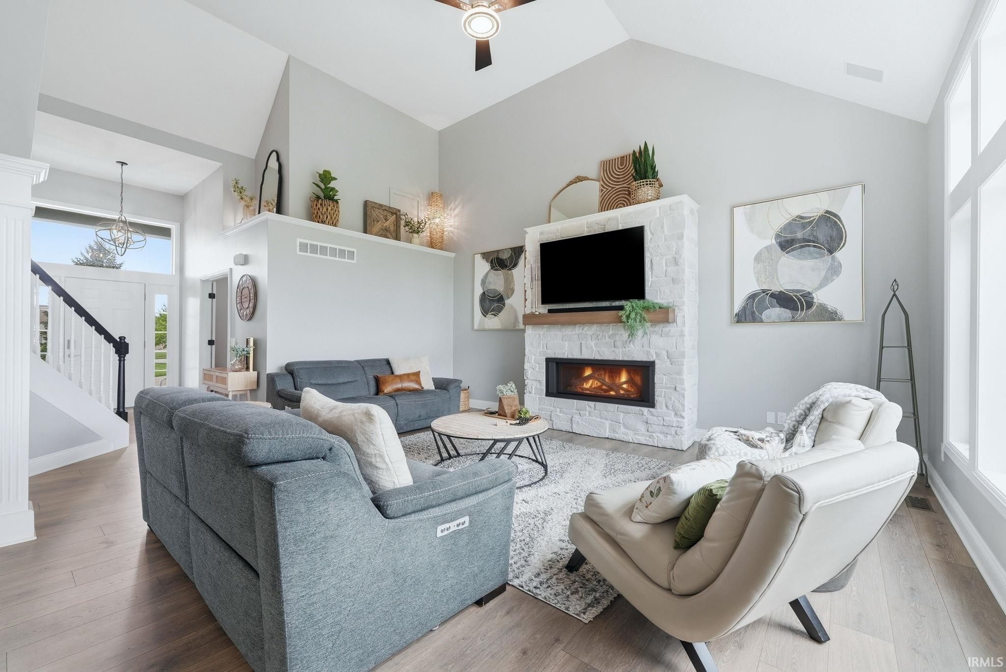 Image of 1010 Woodland Crossing