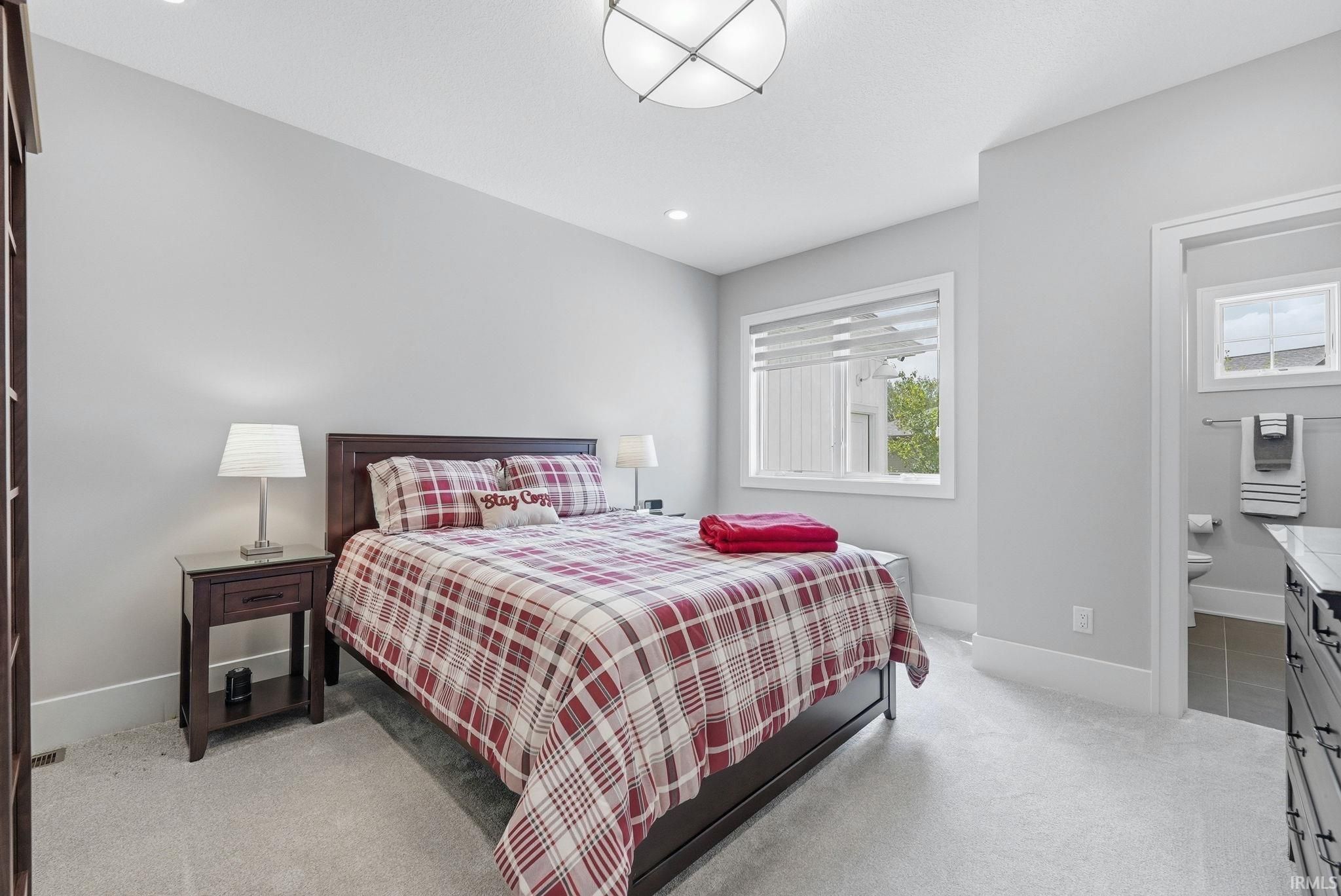 Image of 10479 Beaugreen Cove