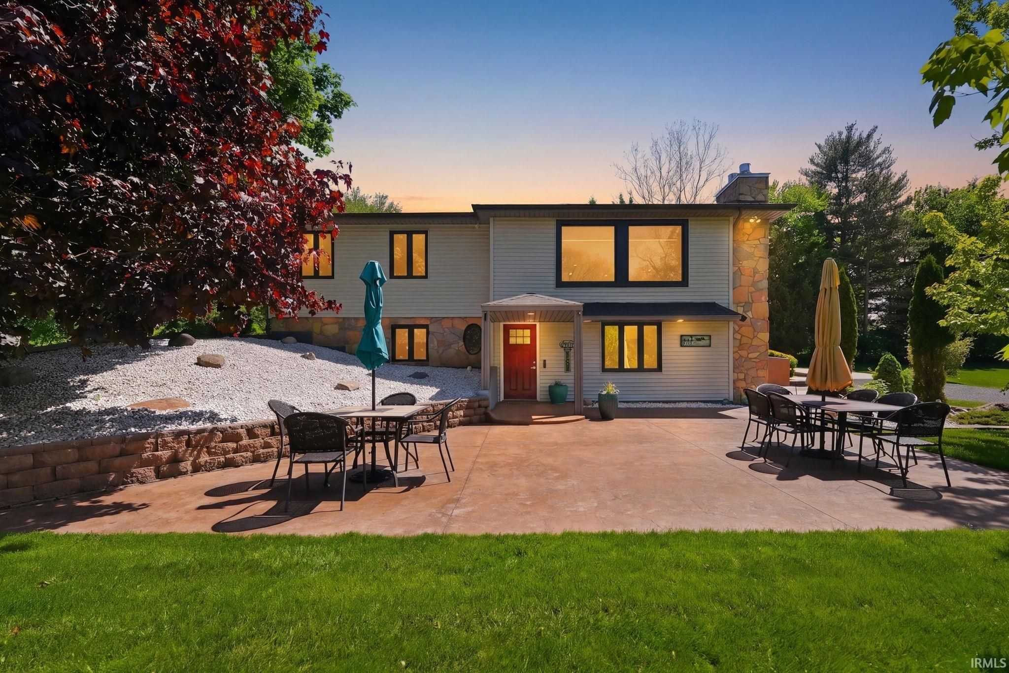 3526 W Hamilton Road